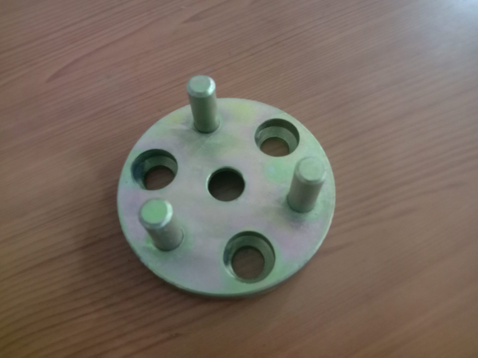 SPRING HOLDER FOR UNO-015